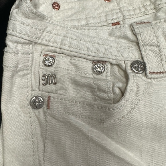 Miss Me Signature Off White 28 inch waist skinny jeans - Picture 2 of 5